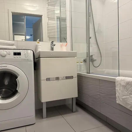 Cosy Near To The Chopin's Airport Cybernetyki 2c Apartamento *