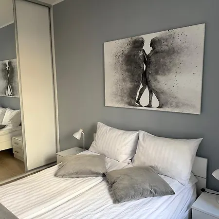 Cosy Near To The Chopin's Airport Cybernetyki 2c Apartman *