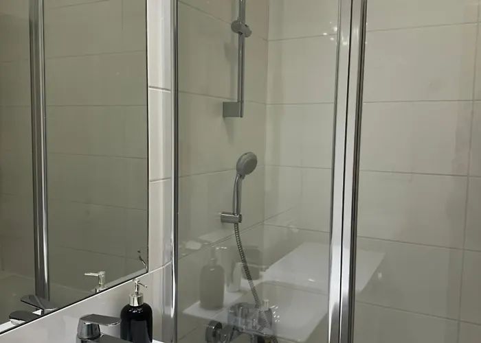 Cosy Near To The Chopin's Airport Cybernetyki 2c Apartment